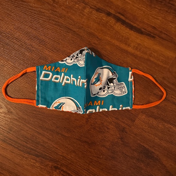 facecover adult 2-sided Miami Dolphins handmade fashion only cloth - Picture 1 of 3
